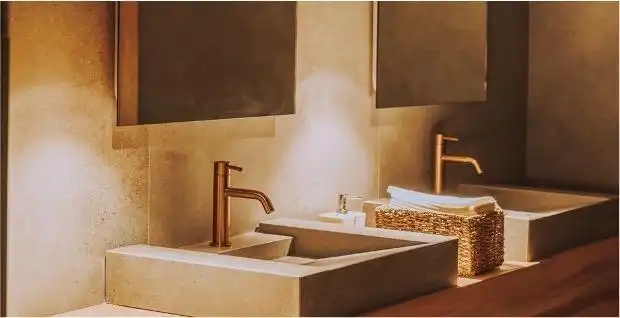 Bathroom of Commercial properties for rent in Castell d'Aro, Platja d'Aro i s'Agaró