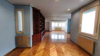 Living room of Flat for sale in Ourense Capital   with Heating, Parquet flooring and Oven