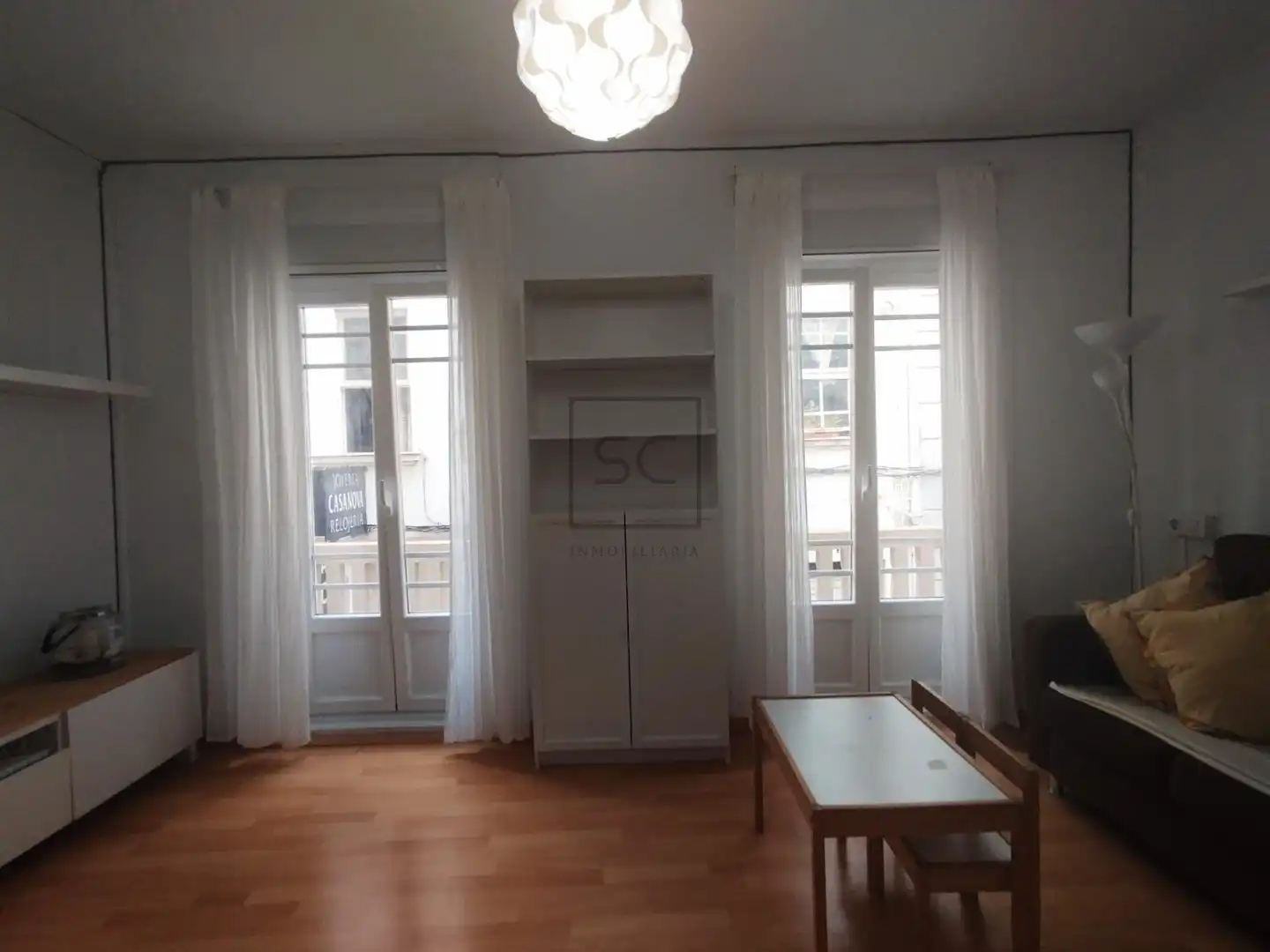 Sala d'estar de Casa o xalet en venda en Pontedeume amb Traster, Moblat i Balcó
