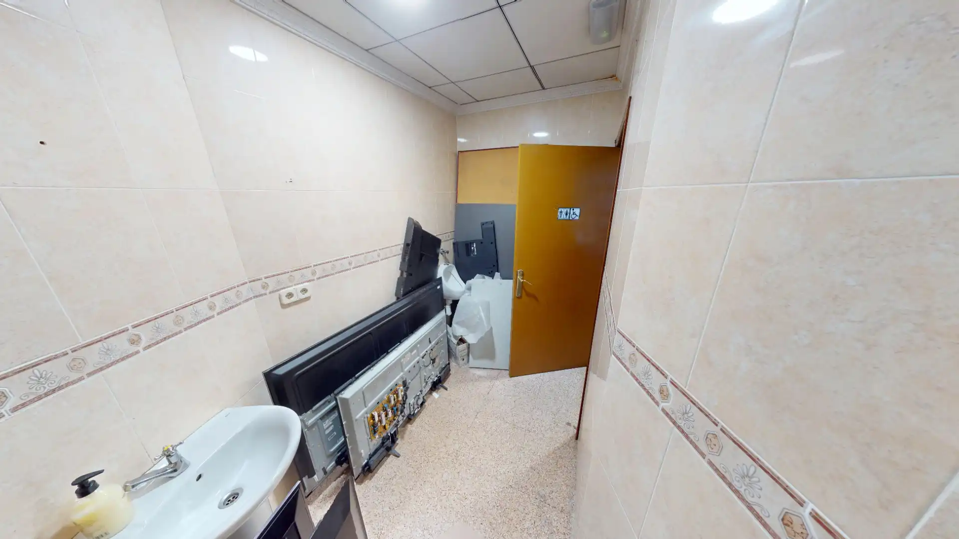 Local comercial en venta en Calle Francisco Carratalá Cernuda, imagen 19