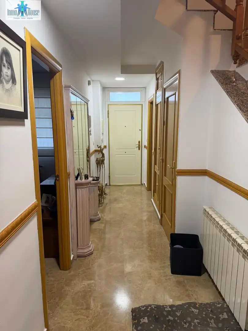 Casa adosada en venta en Albacete con Aire acondicionado, Calefacción y Trastero
