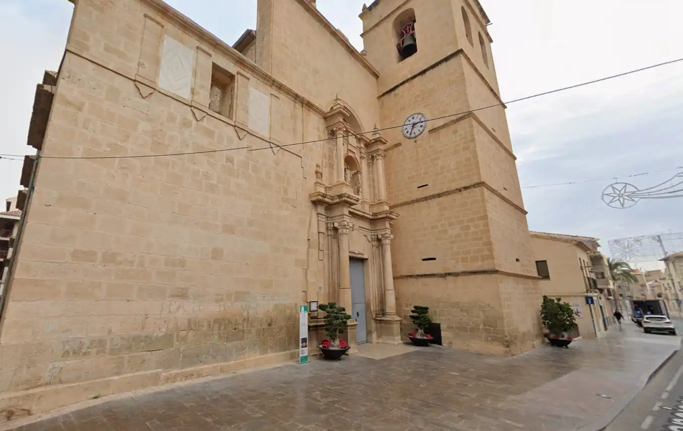 Vista exterior de Piso en venta en Mutxamel