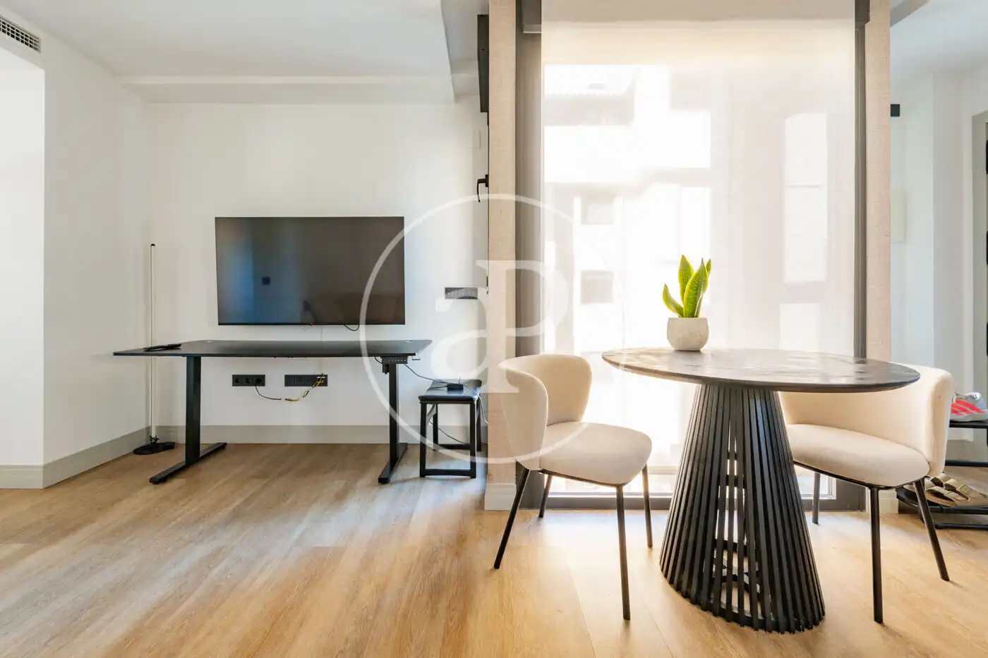 Wohnzimmer von Wohnung zur Miete in Madrid mit Klimaanlage, Heizung und Privatgarten