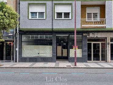 Local comercial en venda a Avenida Conde de Fenosa 44
