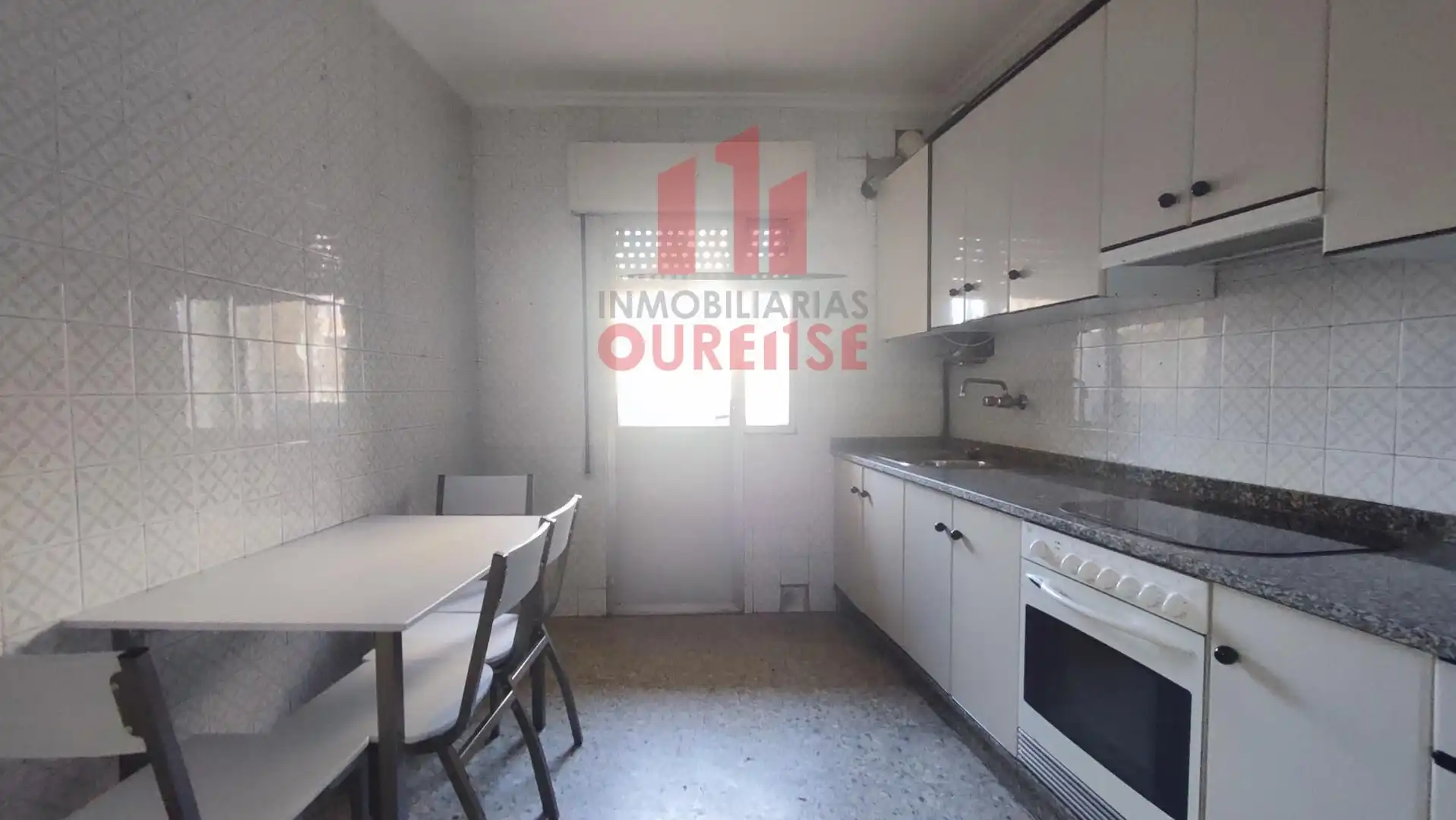 Küche von Wohnung zur Miete in Ourense Capital  mit Heizung, Möbliert und Balkon