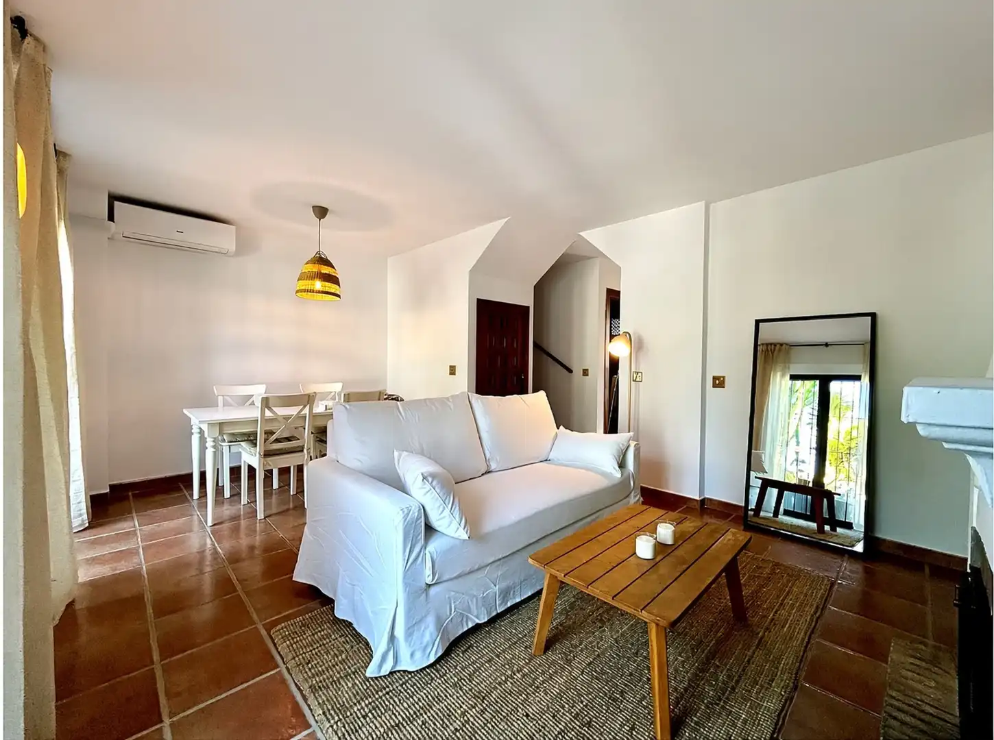 Terraced house with terrace for sale in Nueva Andalucía, imagen 4