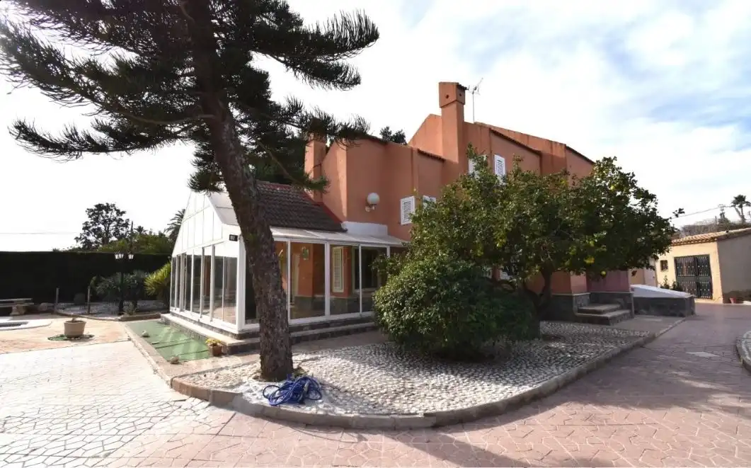 Jardín de Casa o chalet en venta en Elche / Elx con Jardín privado, Terraza y Trastero