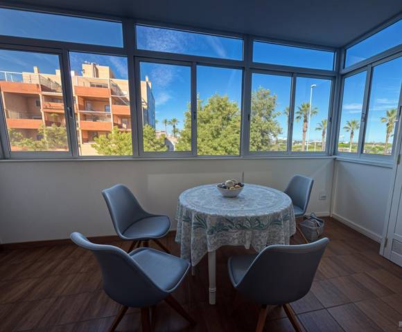 Casa adosada en Venta en Nuevo Centro