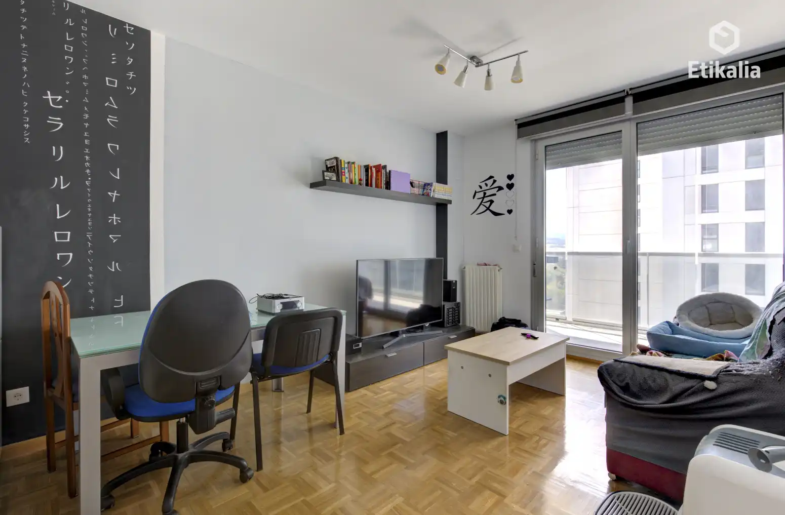 Sala de estar de Piso en venta en Vitoria - Gasteiz con Calefacción, Terraza y Trastero