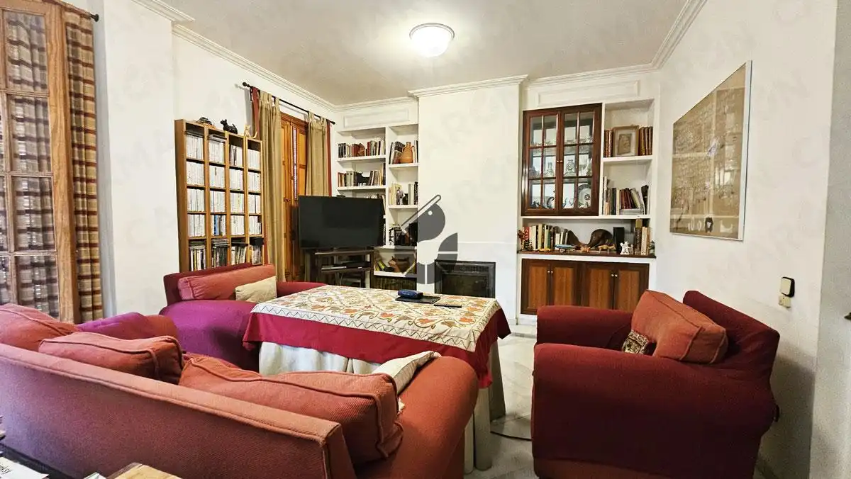 Sala d'estar de Casa adosada en venda en La Puebla del Río amb Terrassa