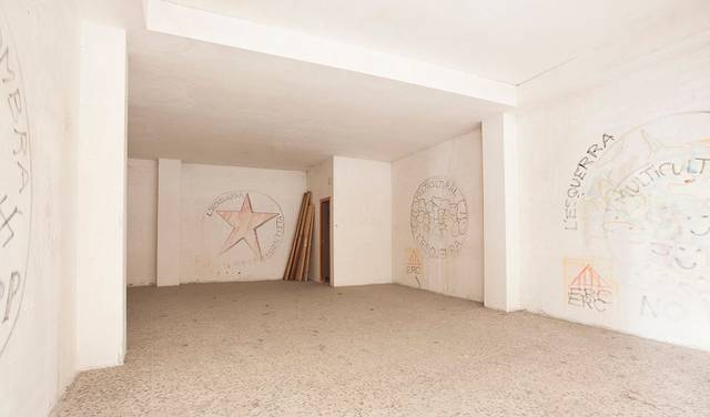 Local comercial en Alquiler en  EUROPA, 3 en Sant Narcís