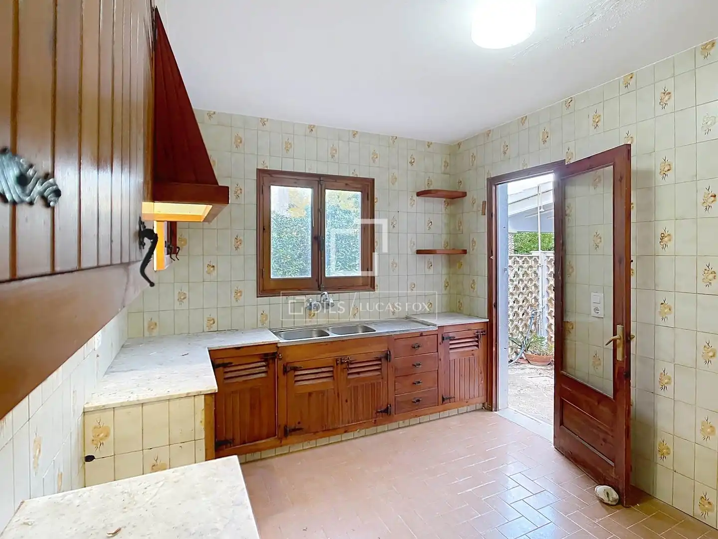 Cuina de Casa o xalet en venda en Ciutadella de Menorca amb Aire condicionat, Terrassa i Traster