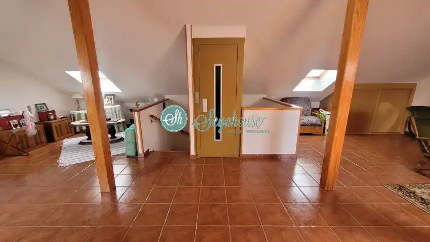 Casa o xalet en venda en Segovia amb Calefacció, Parquet i Terrassa