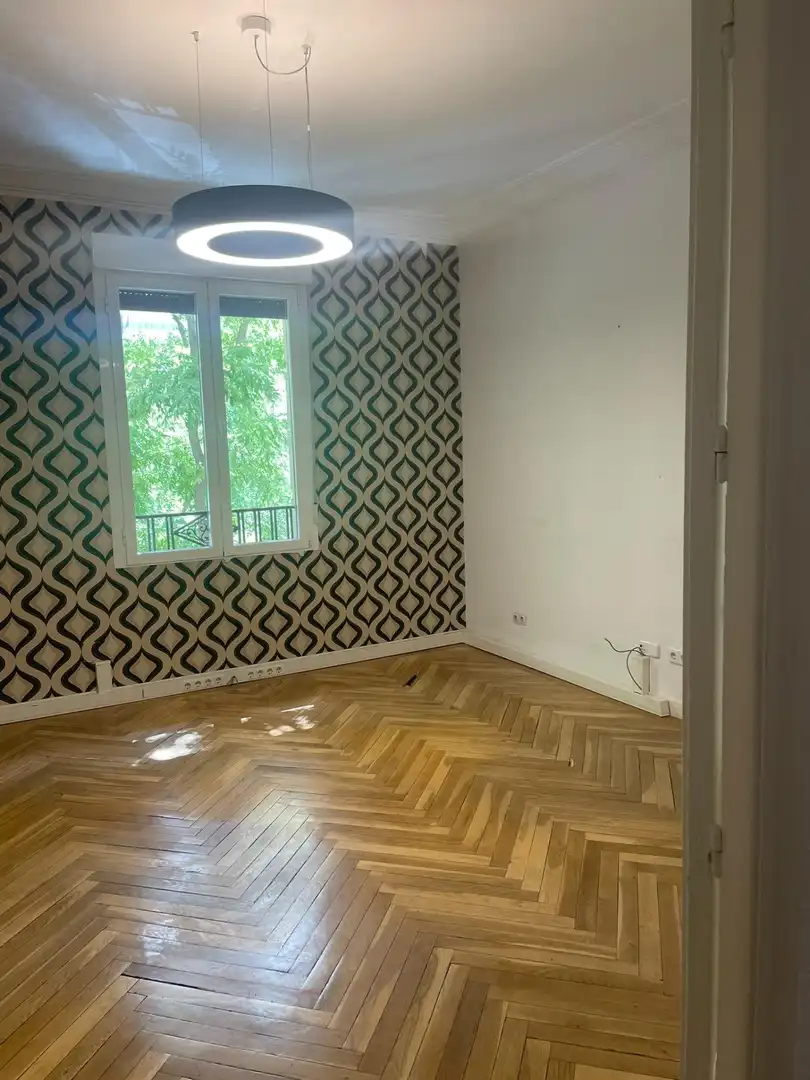 Office for rent in Almagro