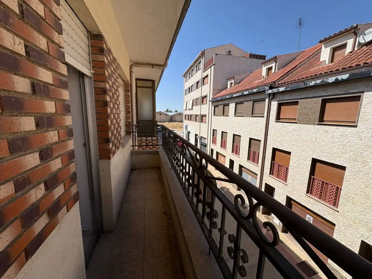 Flat with terrace for sale in Calle Cristóbal Colón, imagen 3
