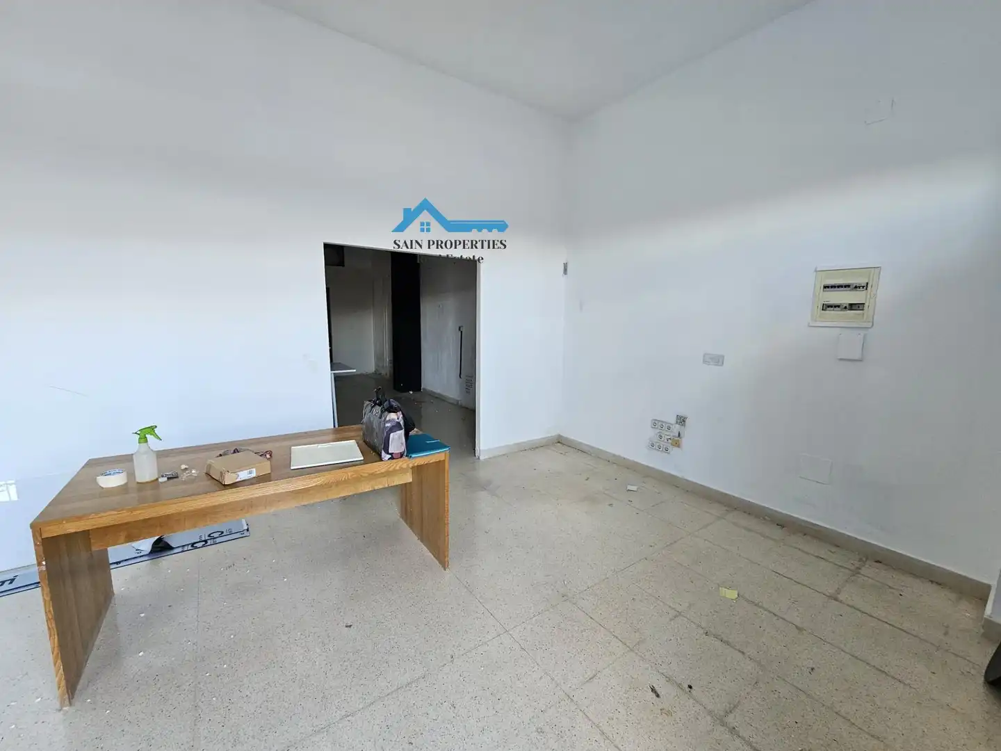 Local en venta en La Nucia con Terraza
