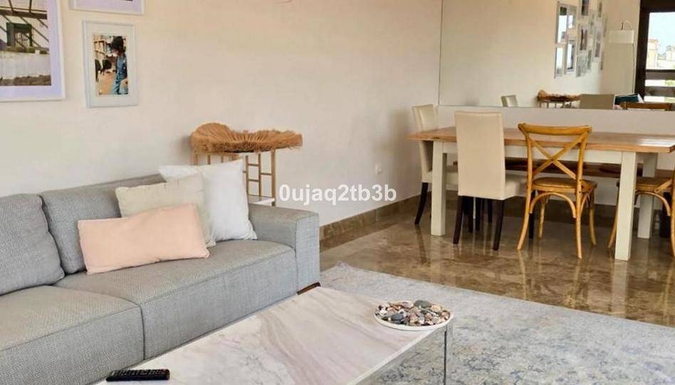 Foto 1 de Piso de alquiler en La Concha - Resina Golf, Málaga
