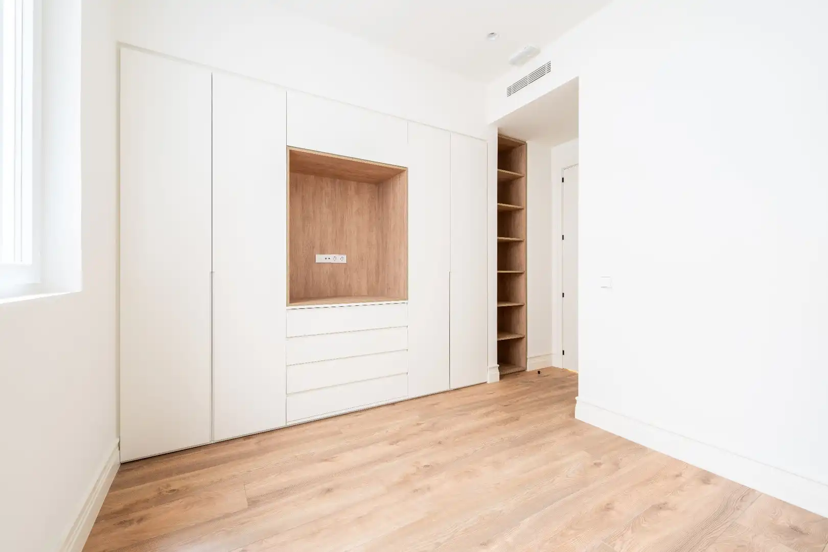 Habitación de Piso en venta en Madrid con Aire acondicionado y Calefacción