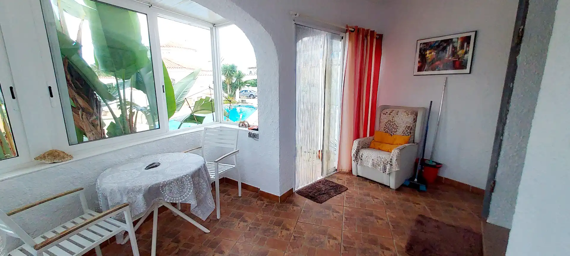 Semi-detached house with pool for sale in Carrer Illes Canaries, imagen 7