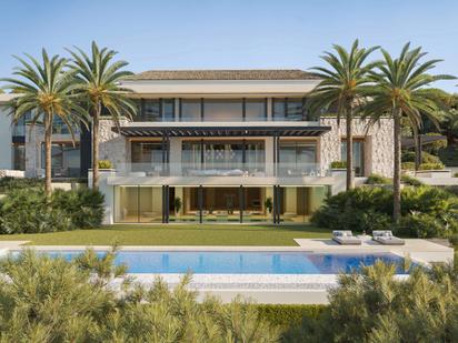 Vista exterior de Casa o xalet en venda en Benahavís amb Aire condicionat, Calefacció i Jardí privat