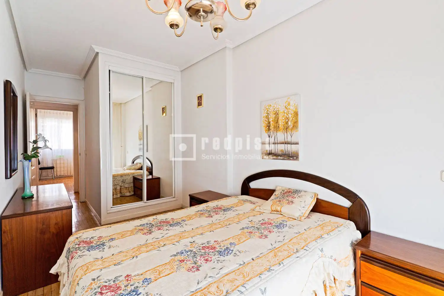 Habitación de Piso en venta en Madrid con Calefacción