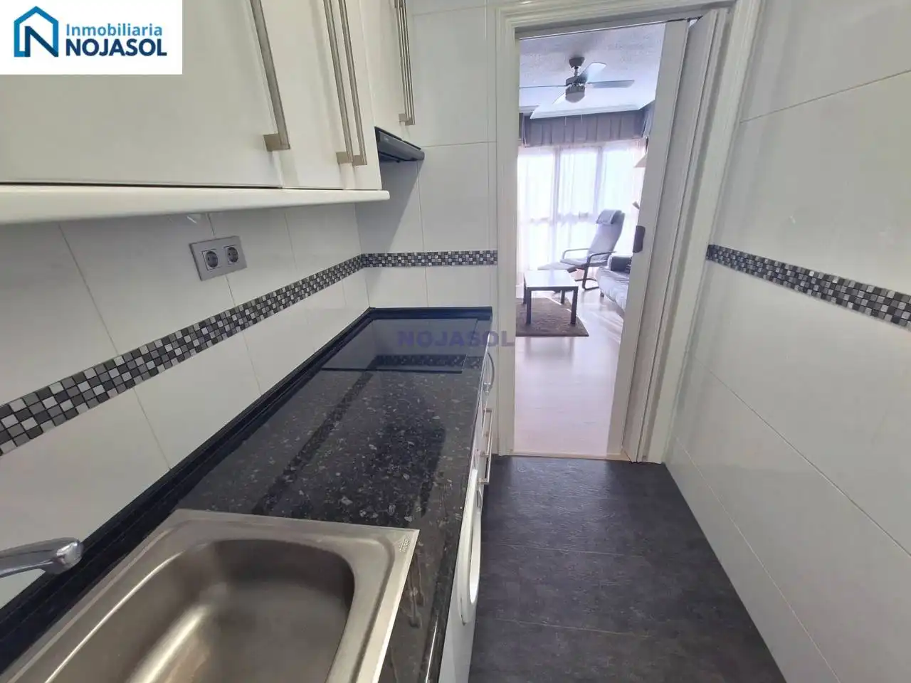 Cocina de Apartamento en venta en Noja con Calefacción, Parquet y Terraza