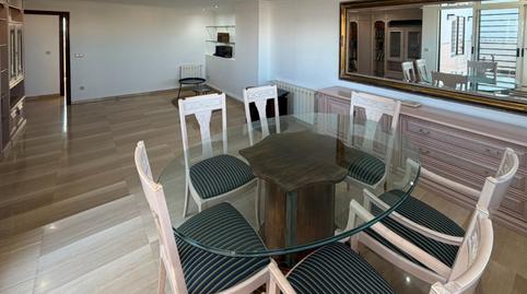 Photo 5 of Attic to rent in Avenida de Abril - 9 de Octubre, Valencia