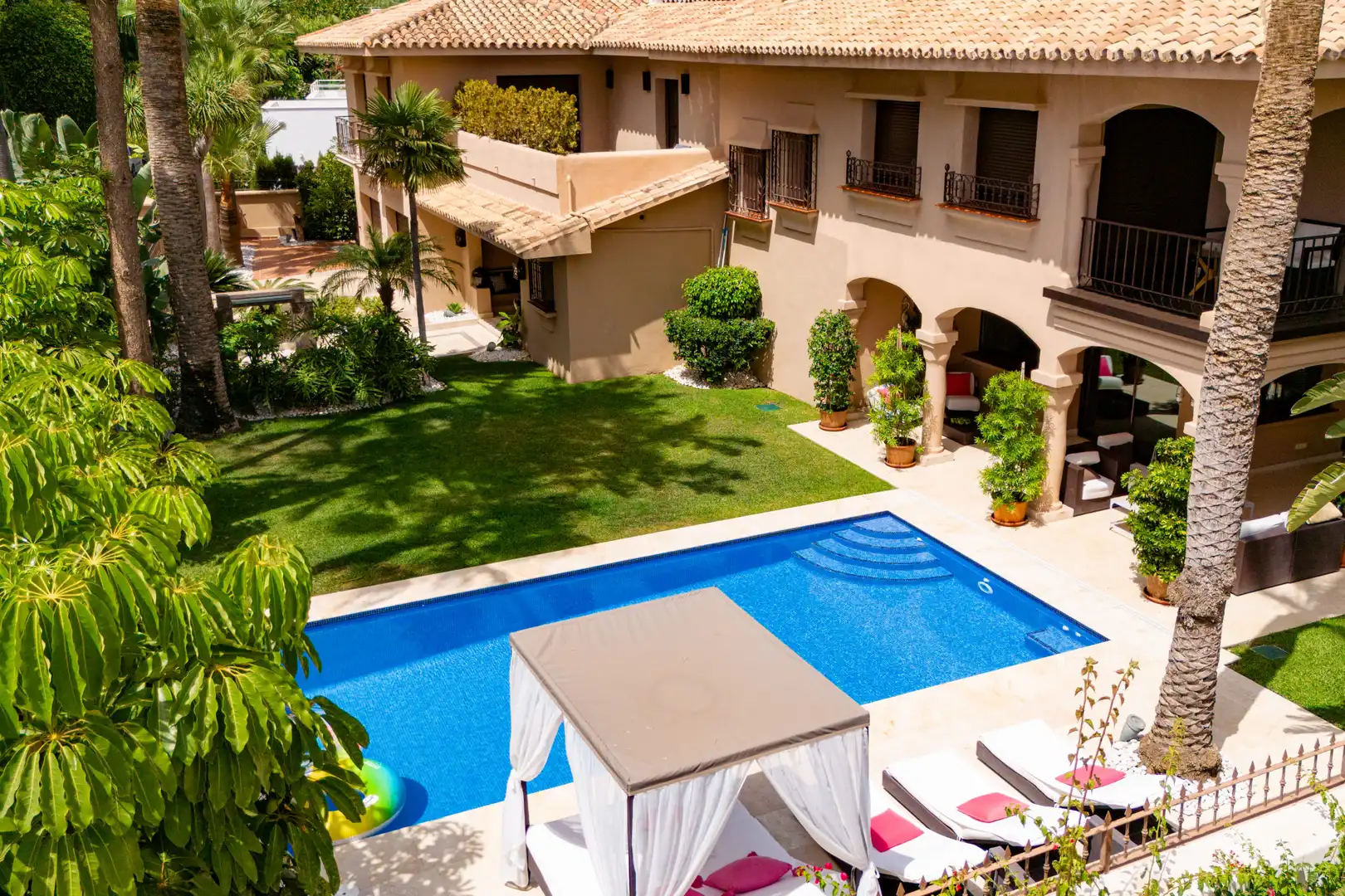 Garten von Haus oder Chalet zum Verkauf in Marbella mit Klimaanlage, Privatgarten und Terrasse