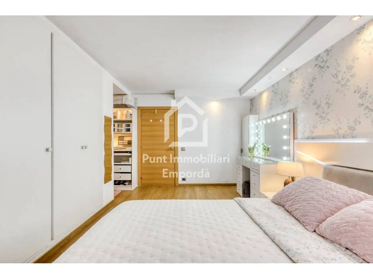 Flat for sale in Roses, Carretera de Roses - Fossos