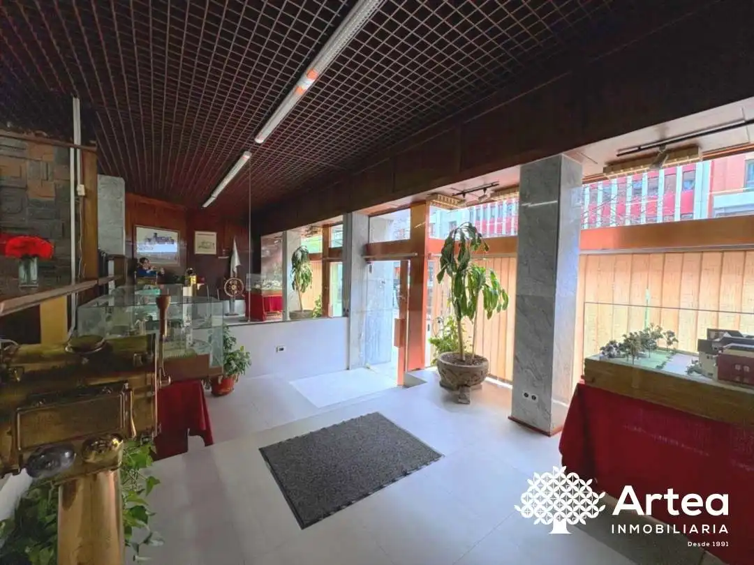 Local comercial en venda a Indautxu