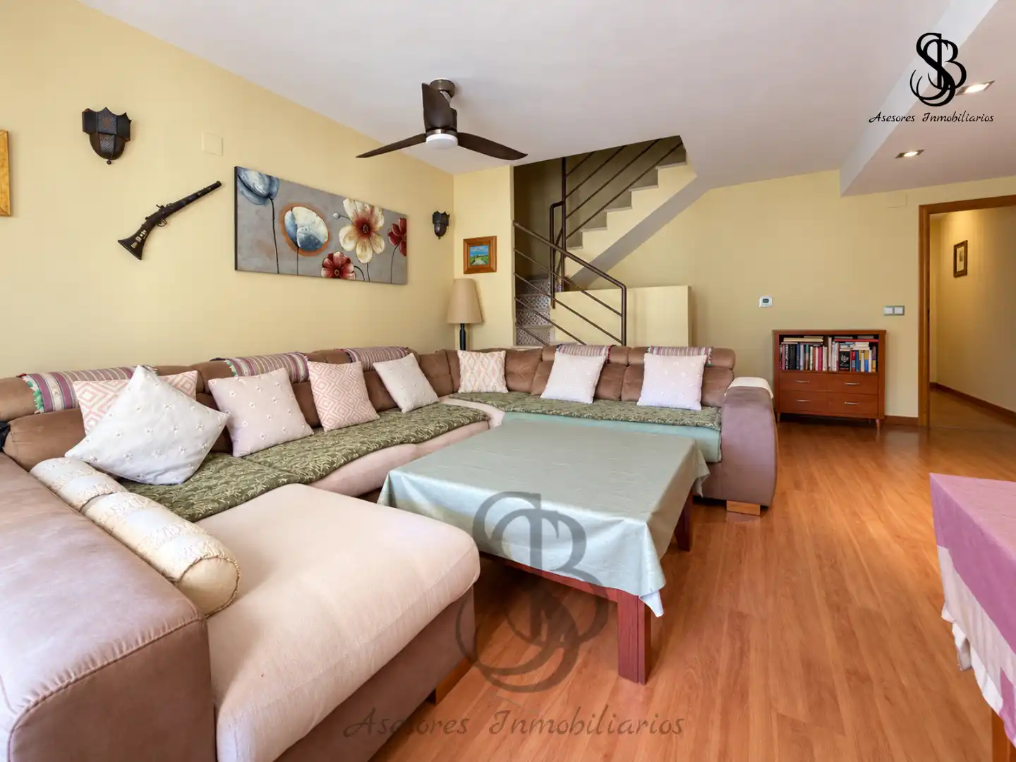 Casa pareada con piscina en venta en Carrer la Maigmona, imagen 2
