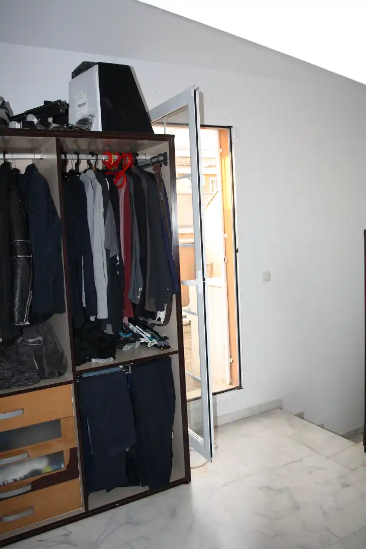 Schlafzimmer von Einfamilien-Reihenhaus zum Verkauf in Montequinto mit Klimaanlage, Heizung und Terrasse