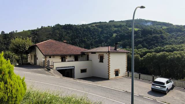 Finca rústica en Venta en Aizarnazabal Hirialdea Gunea en Aizarnazabal