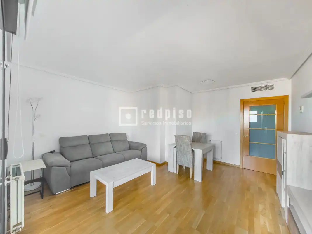 Living room of Flat for sale in Alcorcón  with Air Conditioner, Heating and Private garden