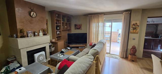 Casa adosada en Venta en Calle de Borneo en Colores -  Entreparques