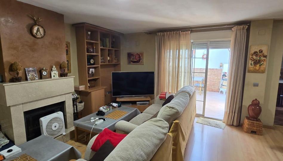 Photo 1 of Single-family semi-detached for sale in Calle de Borneo, Colores -  Entreparques, Sevilla