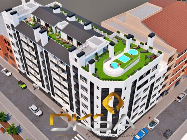 Piso en Venta en Calle LUCENA, 37 en Ciutat del Transport - La Salera