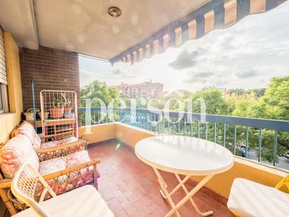 Bedroom of Flat for sale in  Valencia Capital  with Air Conditioner and Terrace