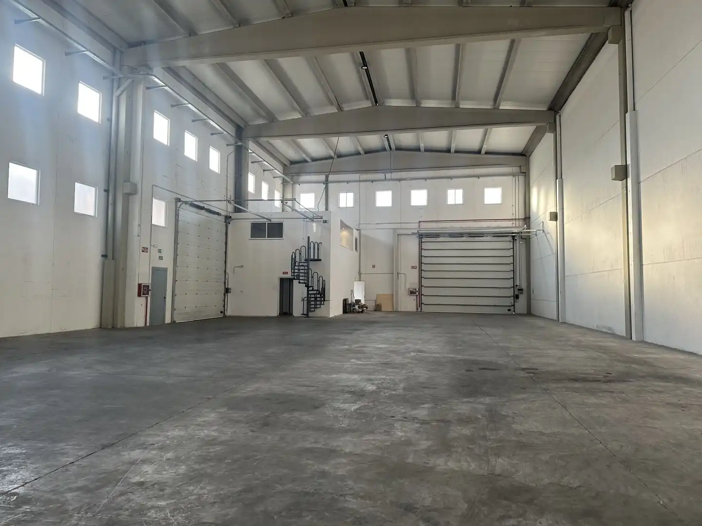 Fabrikhallen zur Miete in Ontinyent