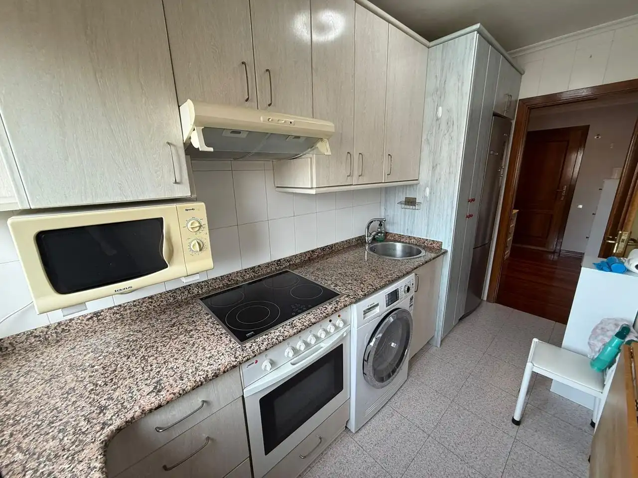 Cocina de Piso en venta en Castro-Urdiales con Calefacción, Parquet y Piscina comunitaria