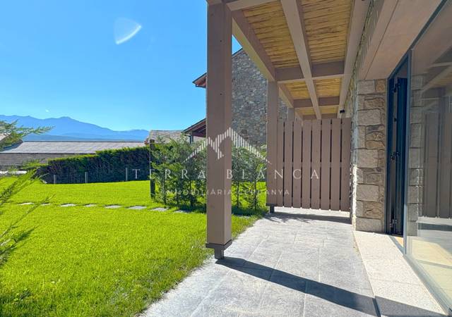 Casa adosada en Venta en Isòvol