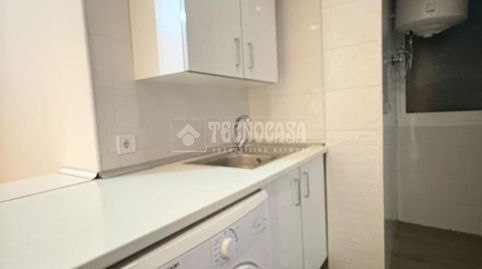 Foto 3 de Piso en venta en Juan de la Cierva, Getafe