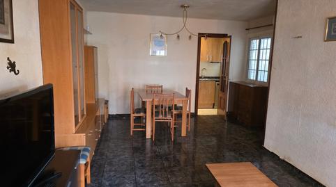 Foto 4 de Pis en venda a Carrer Santiago Apòstol, La Torrassa, Barcelona