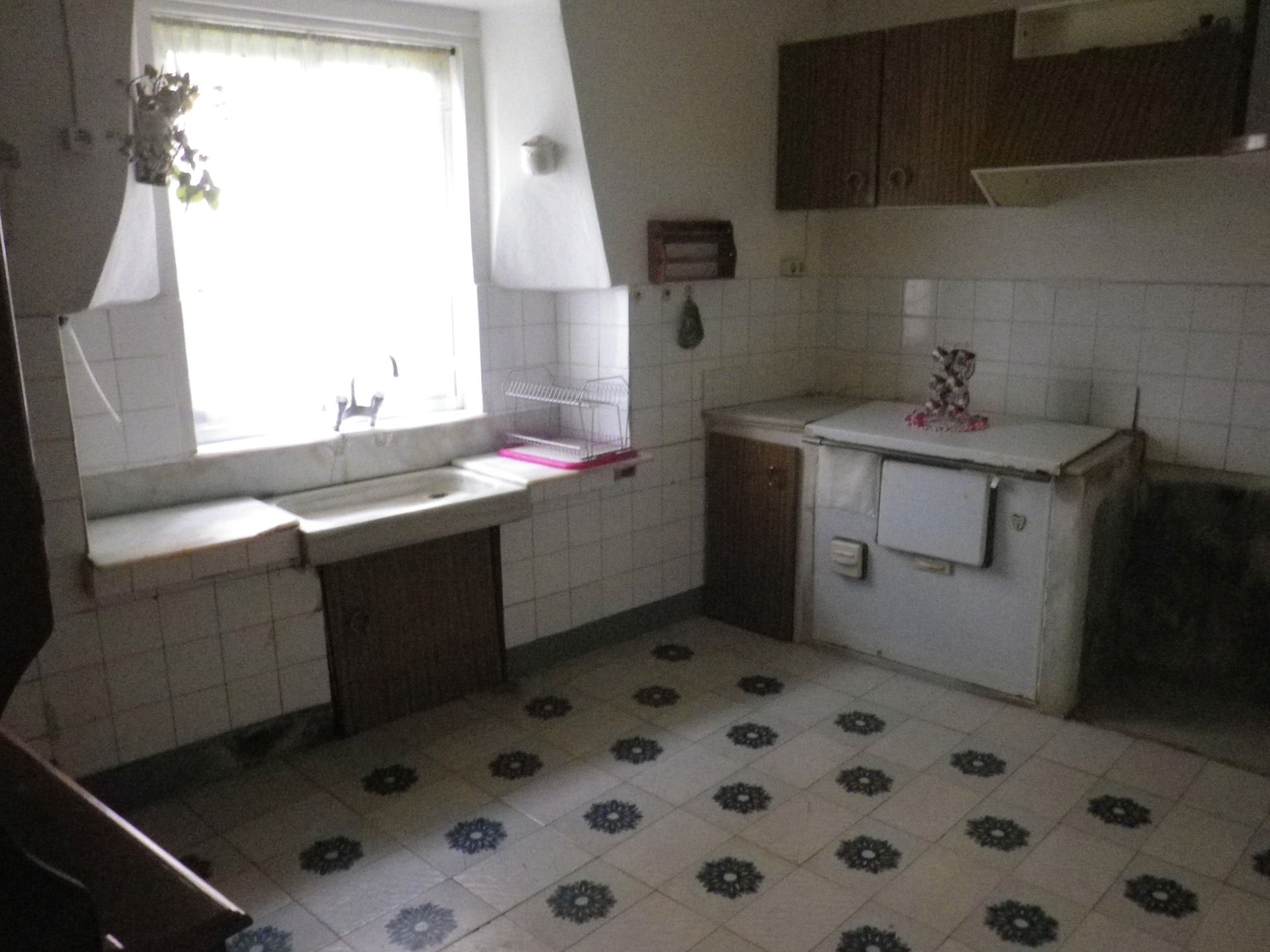 Cocina de Piso en venta en Viveiro con Jardín privado