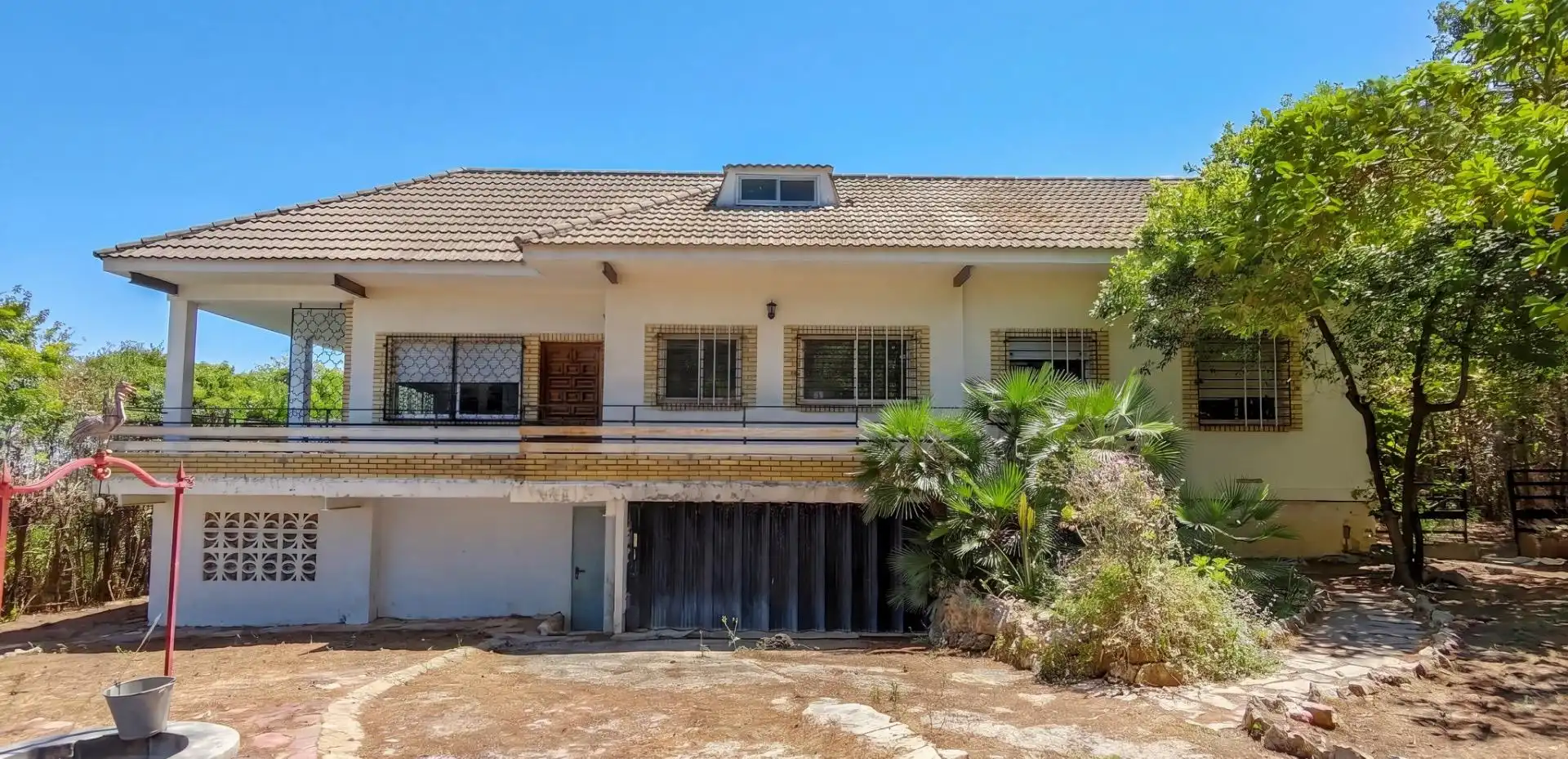 Vista exterior de Casa o chalet en venta en Chiva con Terraza, Trastero y Piscina