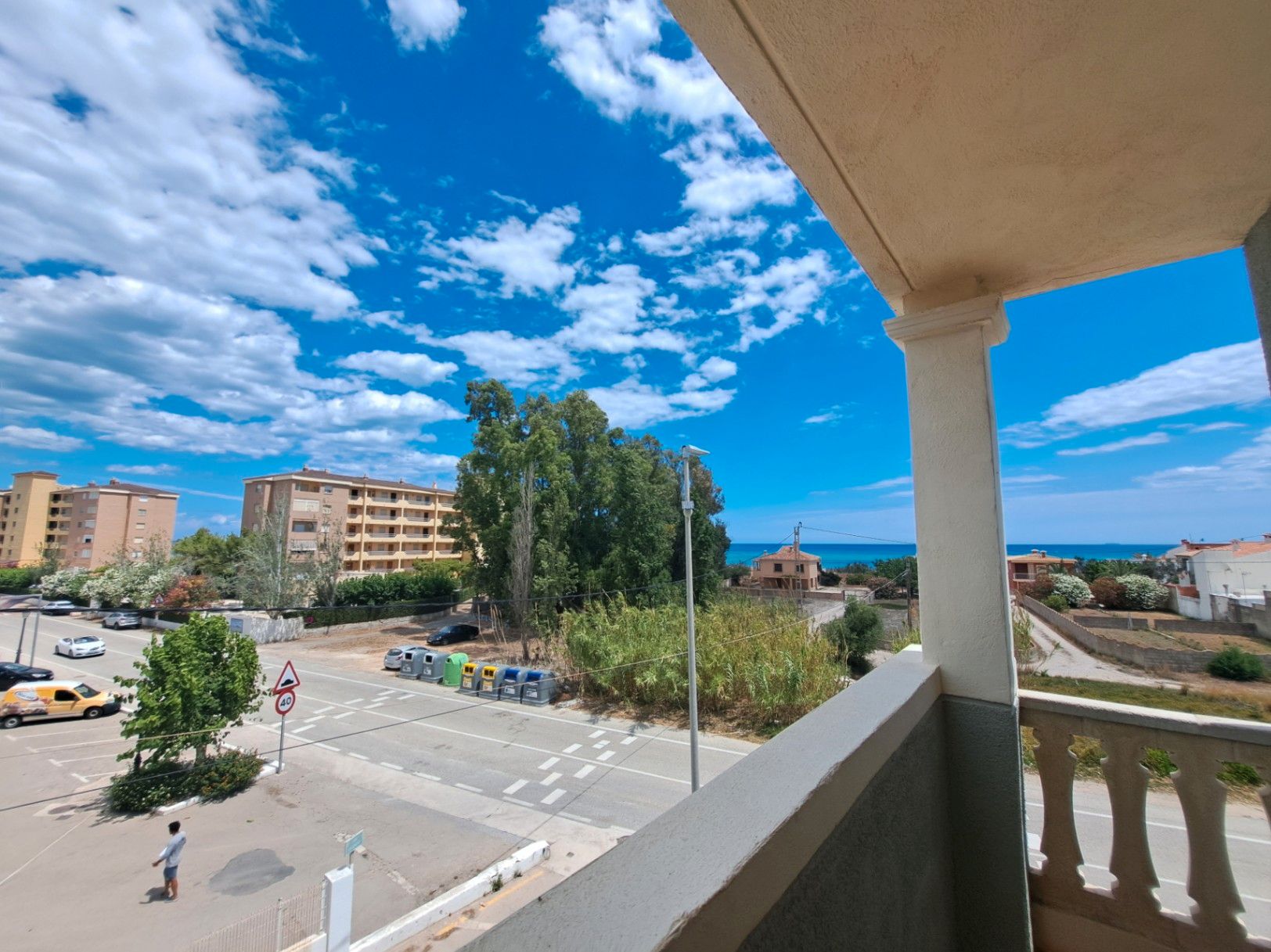 Vista exterior de Apartament en venda en Dénia amb Aire condicionat, Terrassa i Moblat