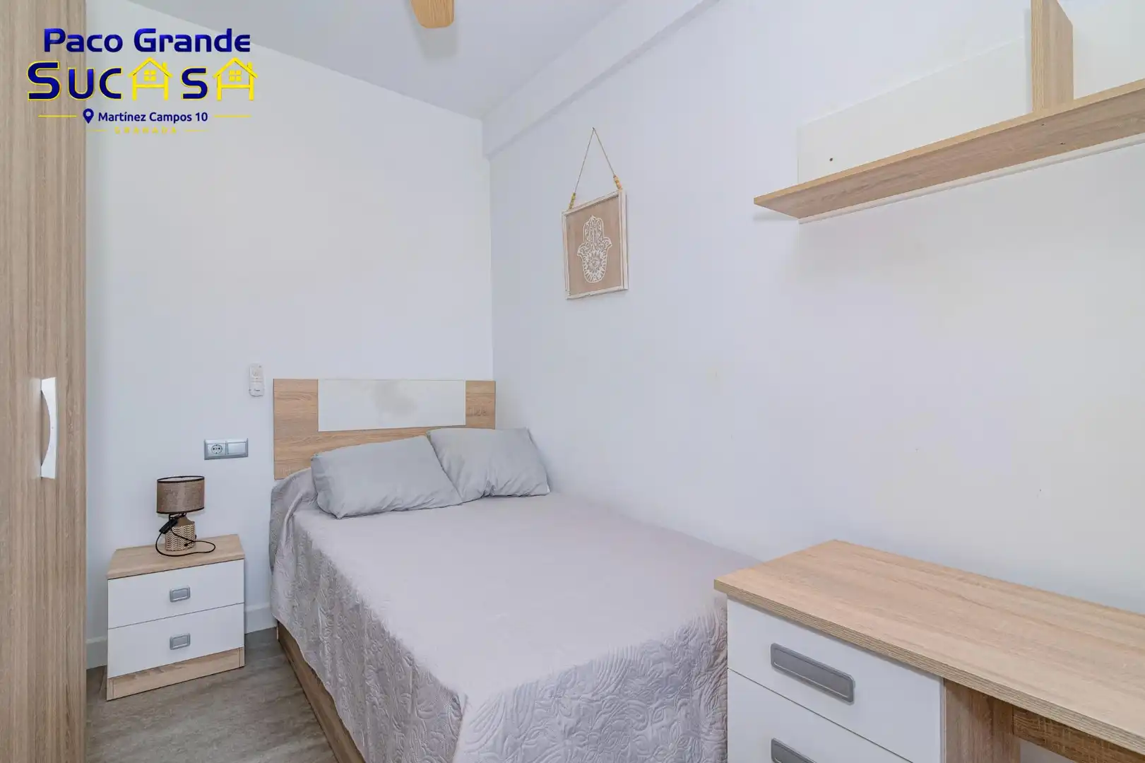 Dormitori de Àtic en venda en Granada amb Aire condicionat, Calefacció i Terrassa