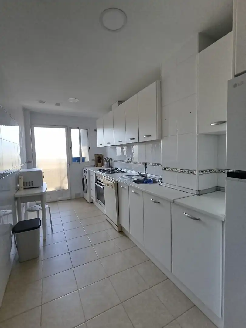 Küche von Wohnung zur Miete in Murcia mit Klimaanlage, Heizung und Privatgarten