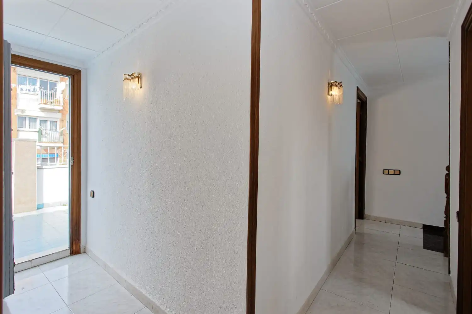 Casa adosada en venta en Terrassa con Terraza, Horno y Lavadora