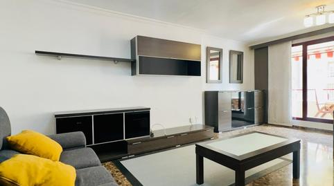 Foto 5 de Pis de lloguer a Avenida de Abril - 9 de Octubre, Valencia